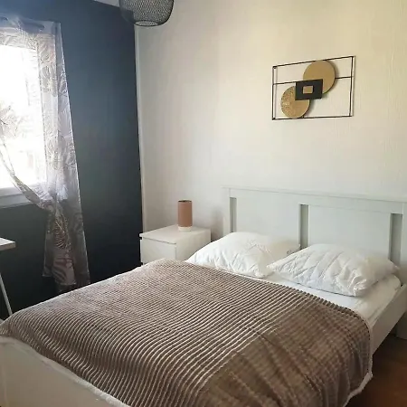 Charmante Maison De Avec Jardin Casa de Férias